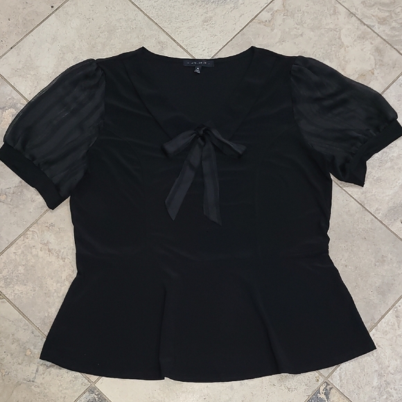 Atelier 29 Black Blouse with Sheer Puff Sleeves - Picture 4 of 7